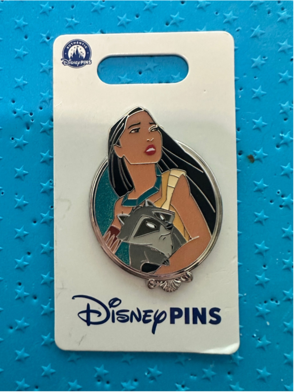 2025 Disney Parks Princess Portrait Silver Frame Pocahontas & Meeko Pin